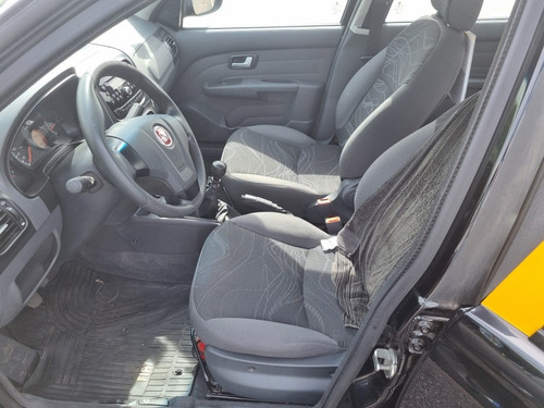 Imagen 7 de 10 de Fiat Siena 2017 1.4 El 85cv
