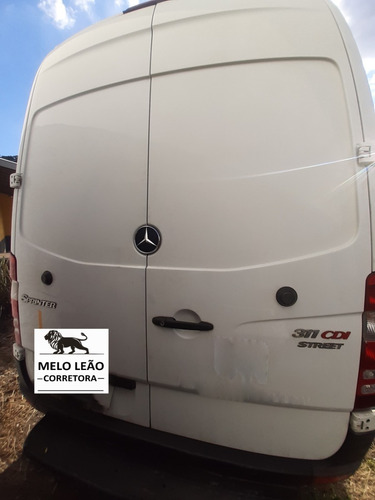 Imagem 4 de 15 de Sprinter 311cdi Street Furgão - Ano 2014