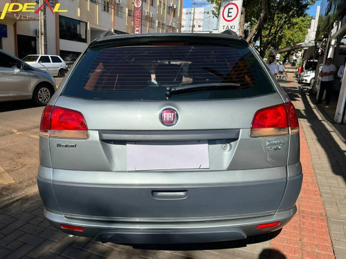 Imagem 4 de 10 de Fiat Palio Weekend Trekking