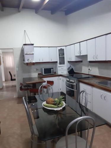 Imagen 9 de 28 de Casa De Esquina En Venta En Urbanización El Bosque Con Vigil