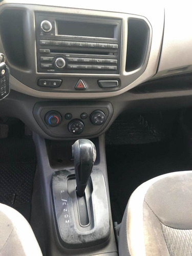 Imagem 8 de 8 de Sucata Spin 2014 Vendo Peças Motor Cambio Airbag Porta