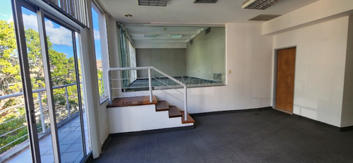 Edificio Oficina Depósito Venta La Urbina 1820 Mts2 Sonmetros2