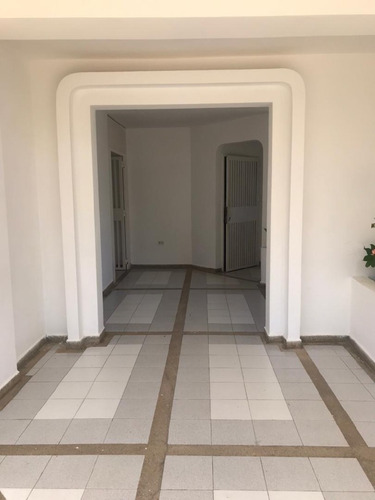 Imagen 4 de 14 de Edificio En Venta En Chichiriviche Penélope Yáñez
