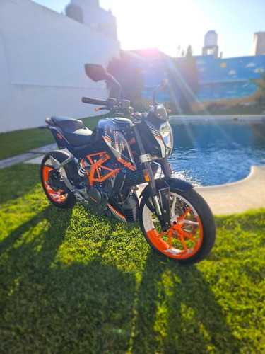 Imagen 1 de 24 de Ktm Duke 390