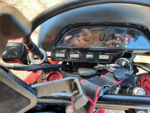 Imagen 6 de 17 de Honda Tornado Xr 250