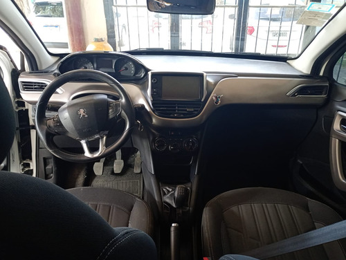 Peugeot 208 1.6 Allure Touchscreen