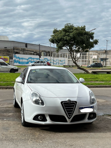 Alfa Romeo Giulietta 1.4 Distinctive 170cv At