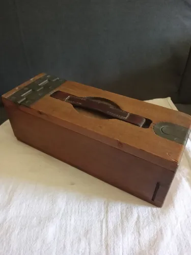 Caja de online municiones de madera