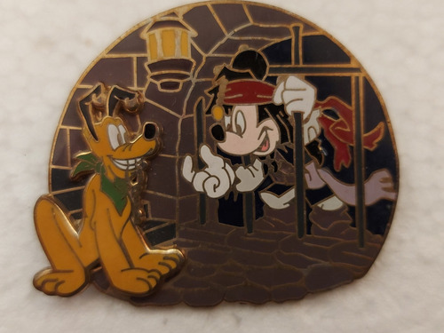 Pin Mickey Mouse Y Pluto Disneyland Año 2009 (Usado)