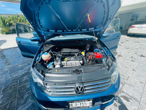 Imagen 9 de 12 de Volkswagen Vento 2018 1.6 Confortline Mt