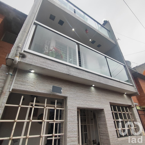 Venta Casa 3 Ambientes San Carlos