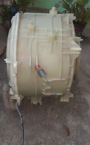 Imagen 5 de 10 de Lavadora Carga Frontal Ariston. Para Reparar. 6 Kg.
