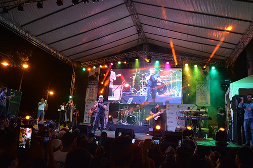 Imagen 6 de 6 de Tacho Led Audioritmico 54w Dmx Rgb Dj Discotec Eventos Bar