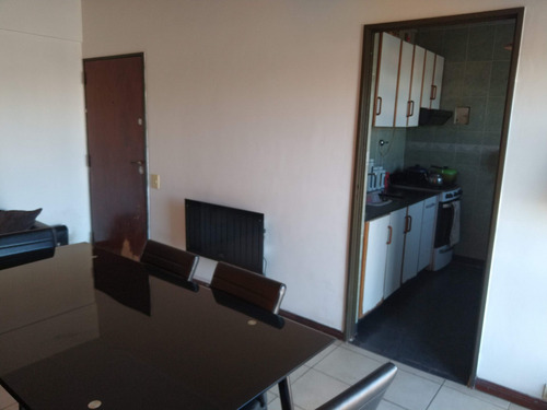 Imagen 2 de 30 de Venta 3 Ambientes, Complejo Con Jardin