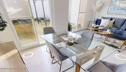Casa En Venta Zinacantepec, San Miguel Zinacantepec 24-3725 Gis