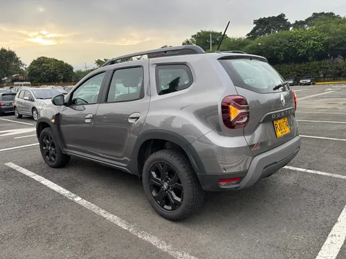 Renault Duster Iconic 4x4 2026