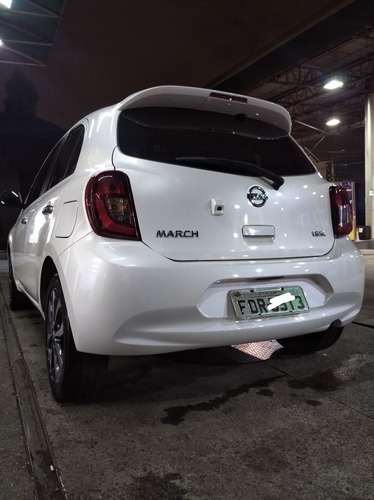 Nissan March 2015 1.6 16v Sl 5p