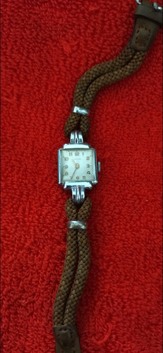 Reloj Vintage Suizo Antiguo De Dama Catedral A Cuerda