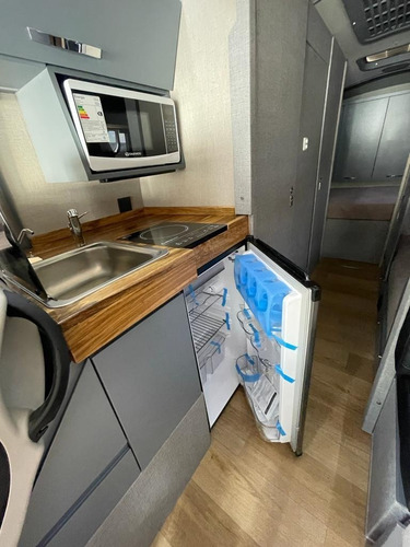 Imagen 14 de 15 de Motorhome Iveco 70c17 Scudato Carrozado Por Italbus 0 Km