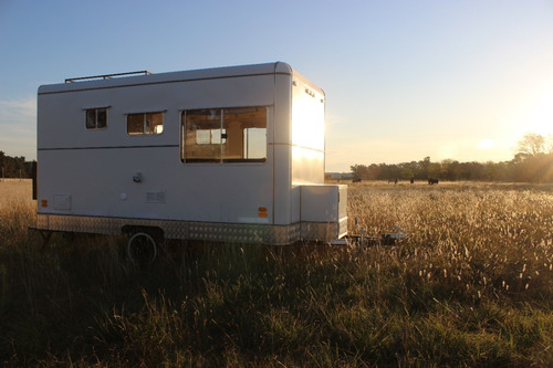 Imagen 12 de 25 de Casa Rodante Estilo Americana Para 4 Personas