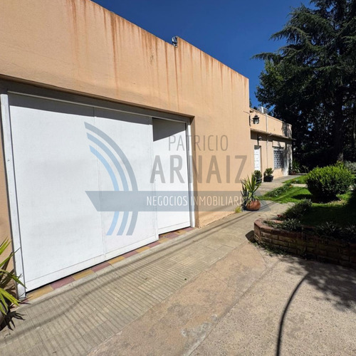 Se Vende Excelente Propiedad En Saladillo.