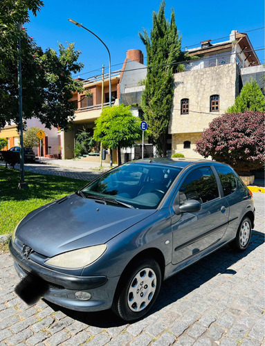 Peugeot 206 1.6 Xr Premium