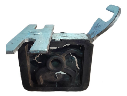 Soporte Escape Trasero Clio 2 / Symbol