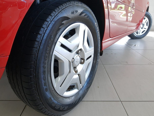 Gm Chevrolet Onix Lt 1.0 8v Flex 2015