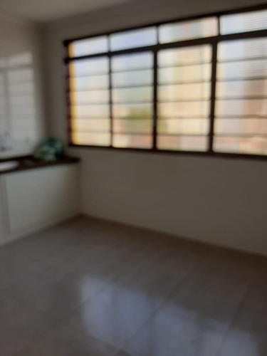 Imagem 4 de 15 de Salao - Sl00010 - 70088264