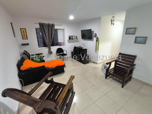 Diana C. Vende Apartamento De Oportunidad En San Diego, Monteserino. Vigilancia 24 Hrs, Pozo De Agua Rc-dc 25-19711