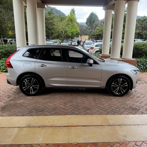 Volvo XC60 T5 Awd Momentum Blindada 2