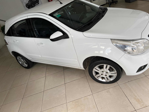 Imagen 2 de 8 de Chevrolet Agile Ltz