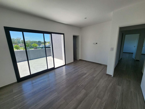 Casa 5 Ambientes En Venta Barrio San Pablo Pilar