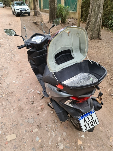 Imagen 10 de 10 de Moto Scooter Corven Expert 150 Full Completa Igual A Nueva!!