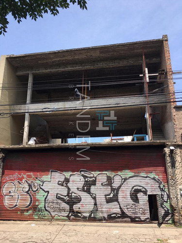 Imagen 2 de 4 de Venta De Local Con Duplex A Terminar En Zona Comercial San Fernando.