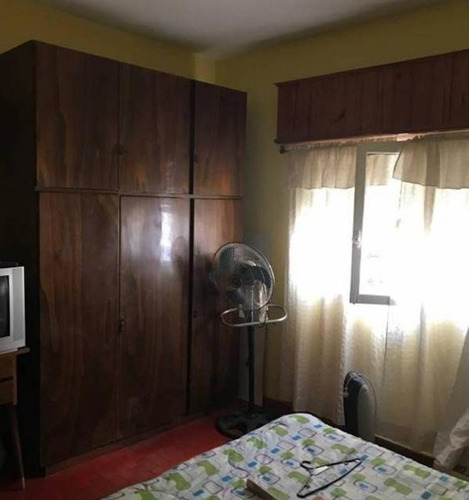 Imagen 9 de 21 de Venta Casa Tipo Chalet En Dos Plantas. Juan José Paso 445. M