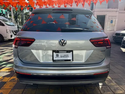 Volkswagen Tiguan 2.0 Highline At