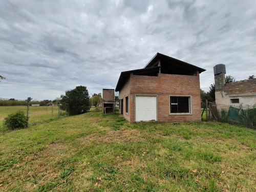 Casa A Terminar Con Gran Terreno!!! Gran Inversión!!