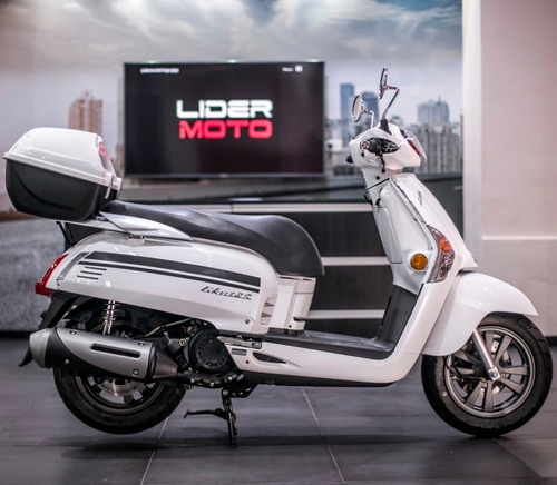 Imagen 1 de 25 de Kymco Oficial Like 125 Lidermoto