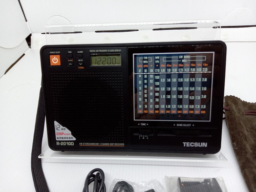 Imagem 2 de 7 de Rádio Receptor Tecsun Portátil R-2010d Am Fm Oc R2010