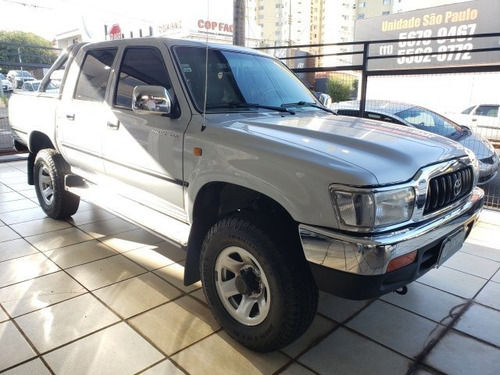 Imagem 2 de 9 de Hilux 3.0 Srv 4x2 Cd 16v Turbo Intercooler Diesel 4p Manual