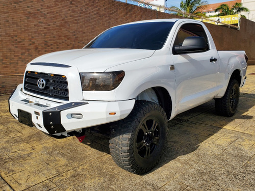 Toyota Tundra 4x2 - Automatica