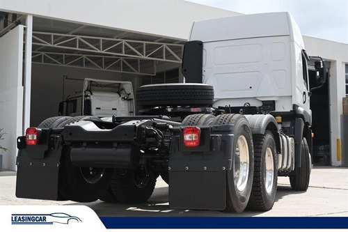 Volkswagen 25-360 V-tronic Tractor 2022 0km