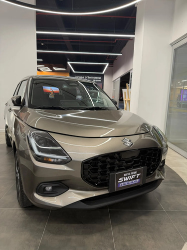 Suzuki Swift Gl At