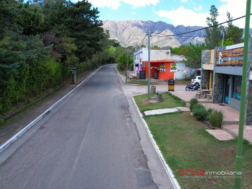 Imagen 5 de 14 de Local En Esquina De 90m2 En Cortaderas