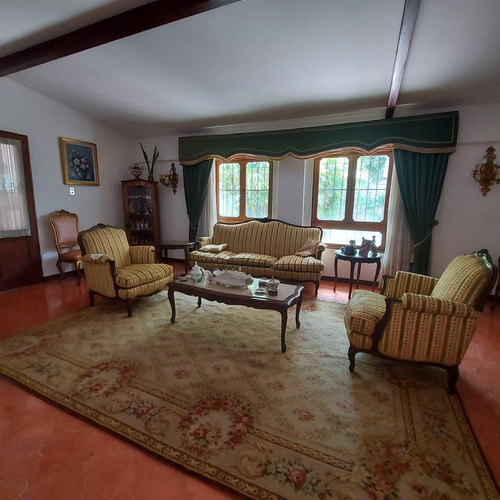 Imagen 4 de 17 de Venta De Casa En Prados Del Este