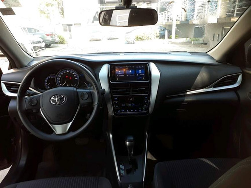 Toyota Yaris 1.5 16V FLEX SEDAN XL PLUS CONNECT MULTIDRIVE