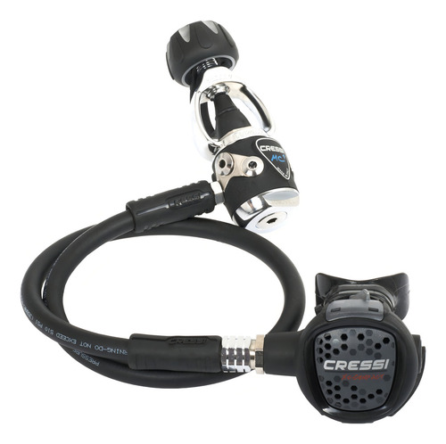 Regulador Cressi Mc9 / Compact Silver Proceso Int De Buceo Color Negro