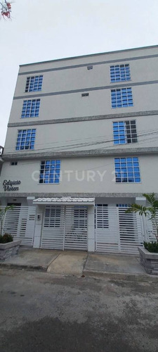 Apartamento En Renta En Barrio Caney En 5 Piso