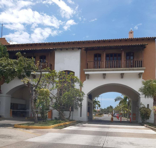 Imagen 1 de 19 de Casa En Venta En La Nueva Etapa Del Prestigioso Condominio Pueblo Viejo, Ubicada En El Complejo Turístico El Morro De Lechería.